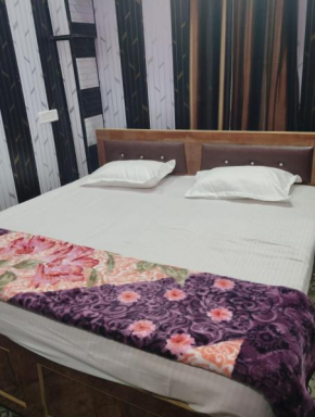 Narayan Home Stay